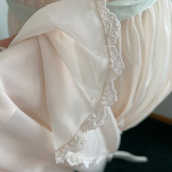 Vintage Negligee Light Blush Long Sheer and Lace Nightgown Sage Sash Medium - Picture 6 of 12